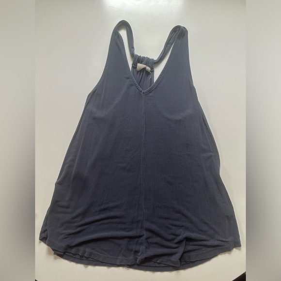 5 Pack Flowy Summer Tank tops! White Crow / Hollister - Picture 6 of 16